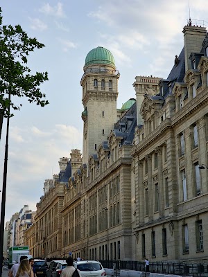 Paris-Sorbonne University