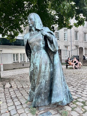Statue Anne de Bretagne