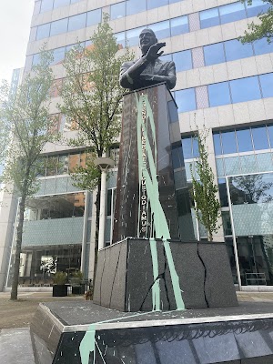 Statue Pim Fortuyn