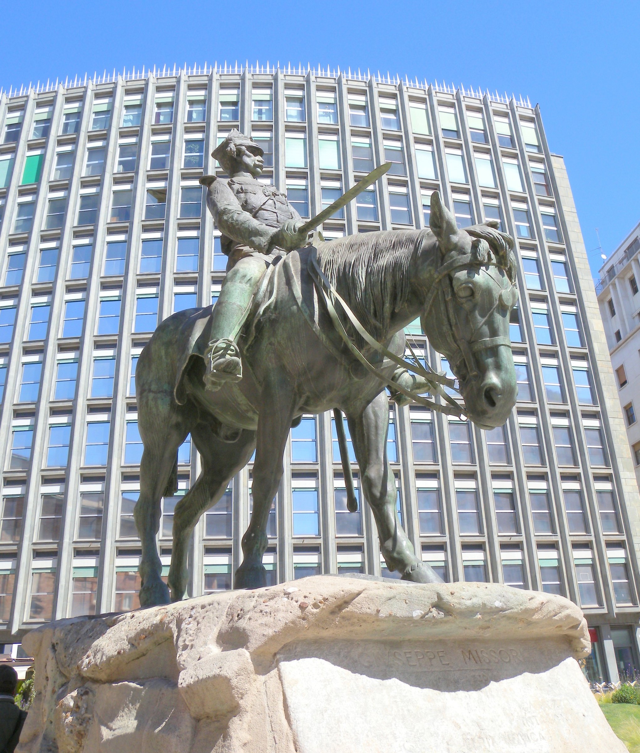 Monument to Giuseppe Missori