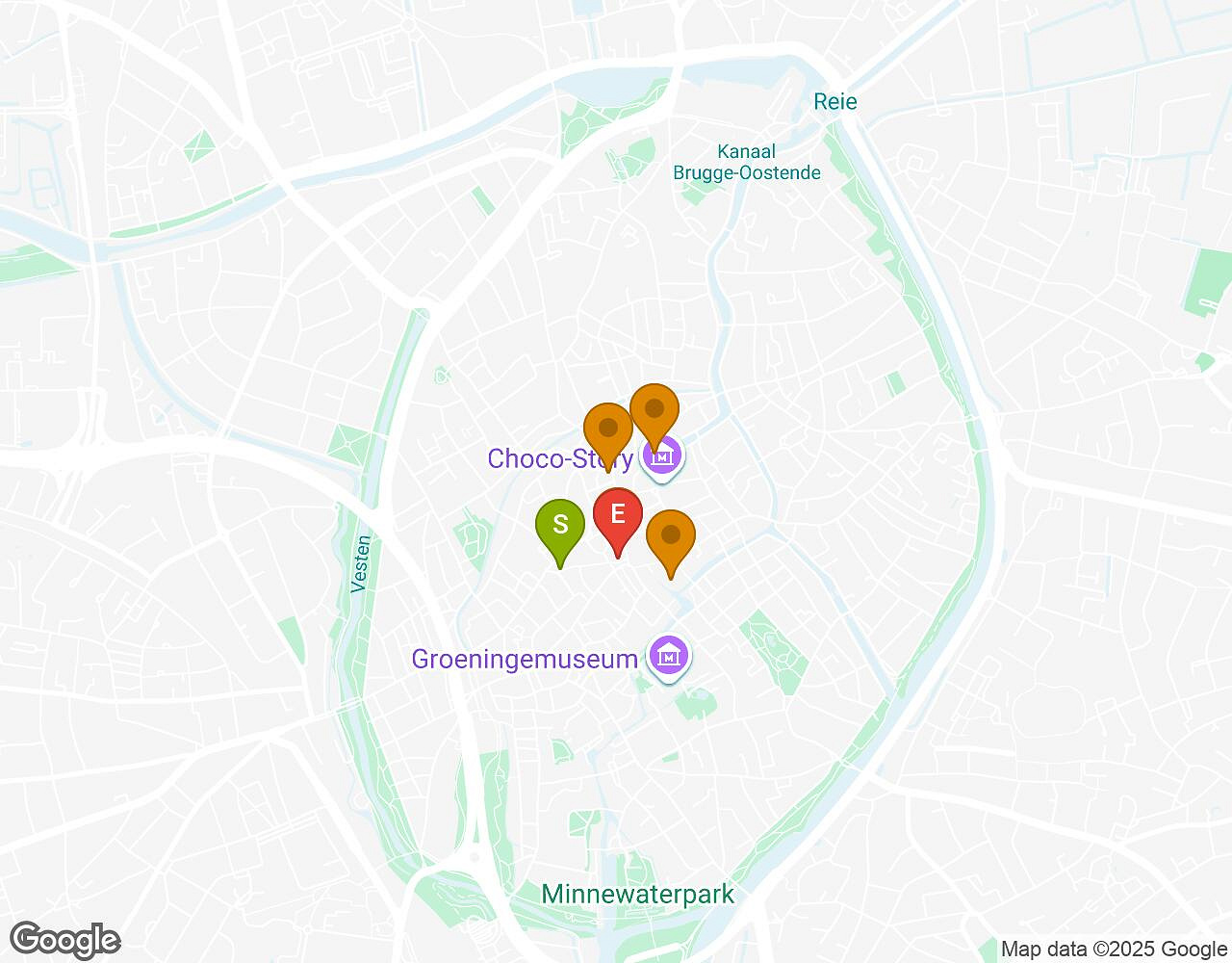 Carte interactive pour Red Nights BRUGES indiquant le point de départ, le point d'arrivée et les points d'intérêt
