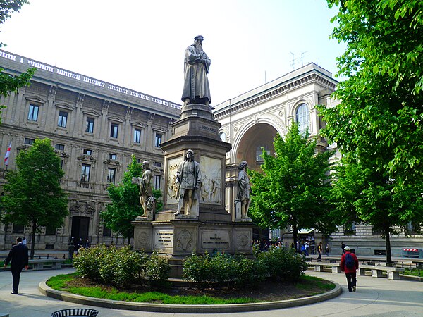 Leonardo da Vinci Monument