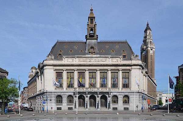 Stadhuis en belfort van Charleroi