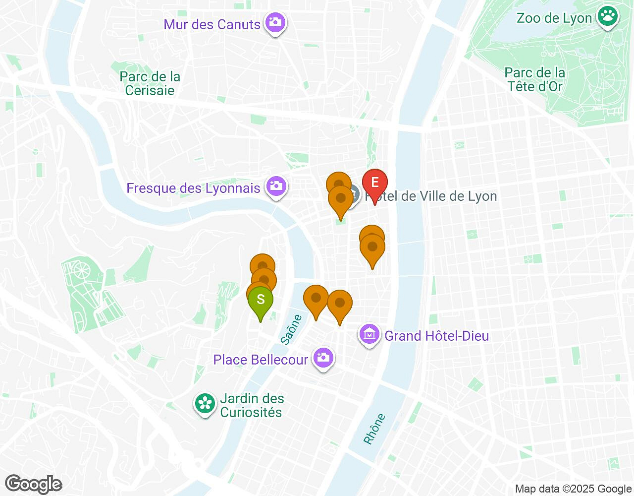 Interactive map for The Walter Case LYON showing start point, end point and points of interest
