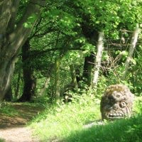 10. La balade “Le sentier de l’étrange”