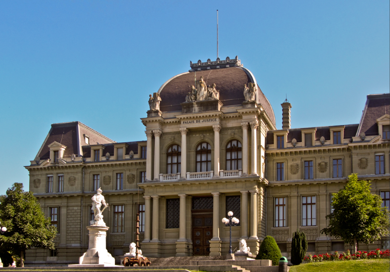 4. Le Palais de Justice de Montbenon