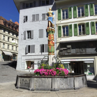5. Place de la Louve
