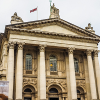 3) Tate Britain