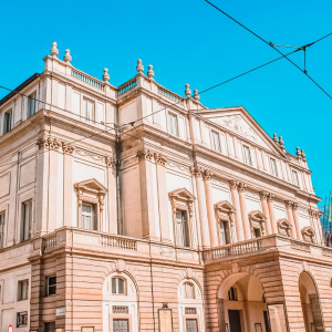 2) Visite La Scala