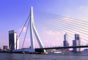 9. Le Pont Erasme