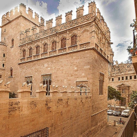 3. La Lonja de la Seda