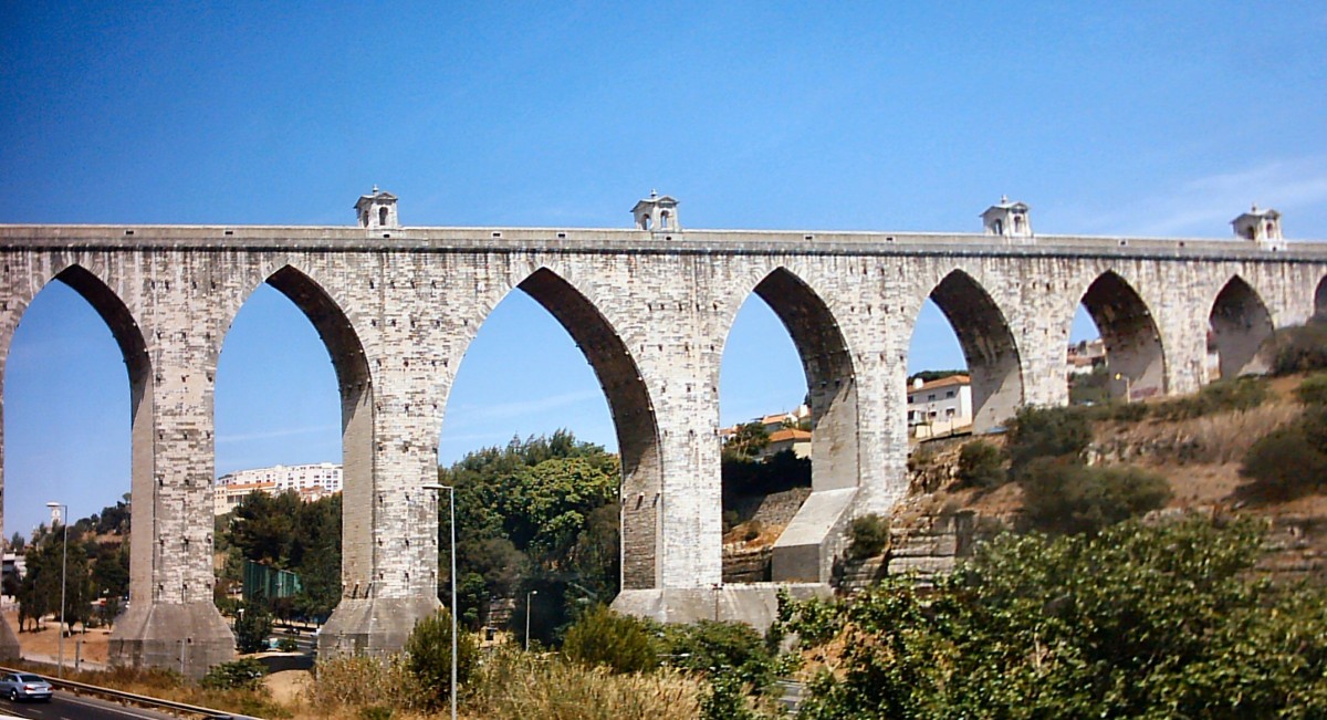Águas Livres Aqueduct - Lisbonne