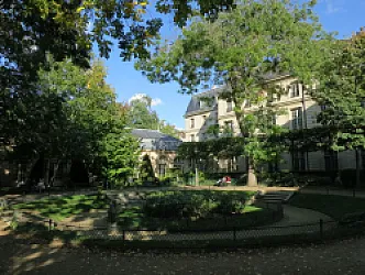 Square Georges-Cain
